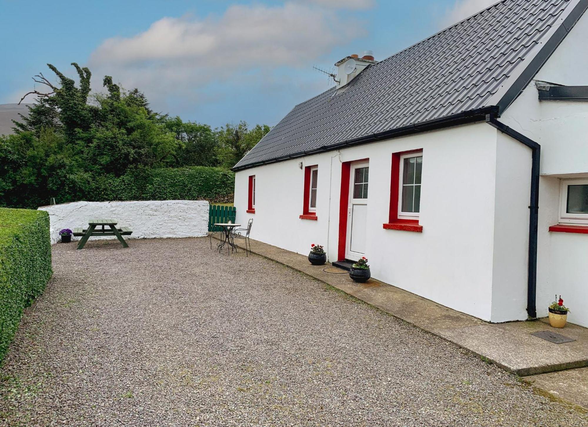 Glenbeigh Holiday Cottage - Tigin Mamo Exterior photo